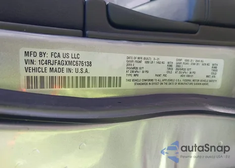 2021 Jeep Grand Cherokee Laredo X 4X4 z USA, uszkodzony, nr VIN 1C4RJFAGXMC676138